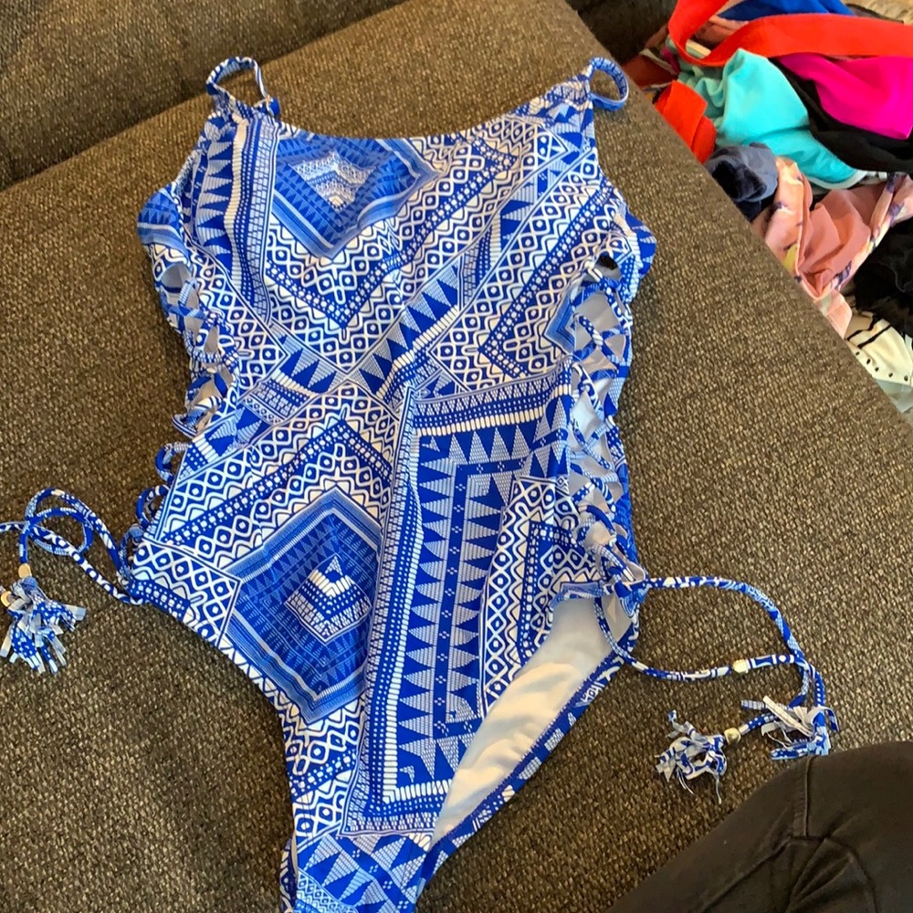 Design Lab one piece